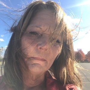 Meet your Posher, Cami